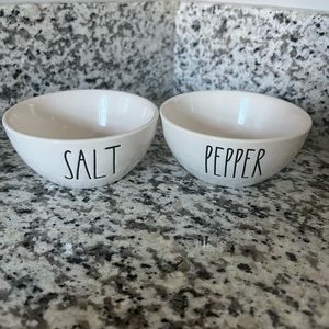 Rae Dunn Salt And Pepper Mini Bowls